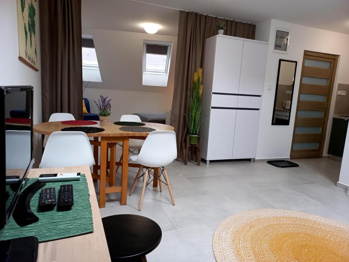 Major11 Apartman - Zsolnay Negyed Pécs Exteriör bild